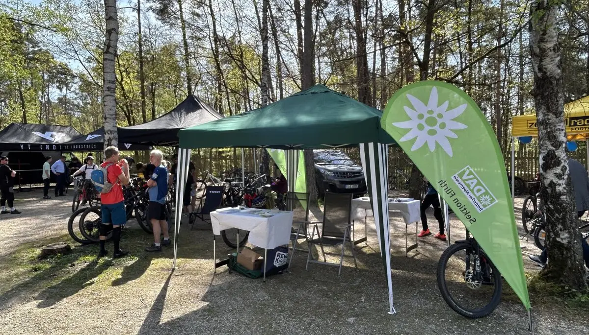 DAV Stand zur Saisoneröffnung | © DAV Fürth