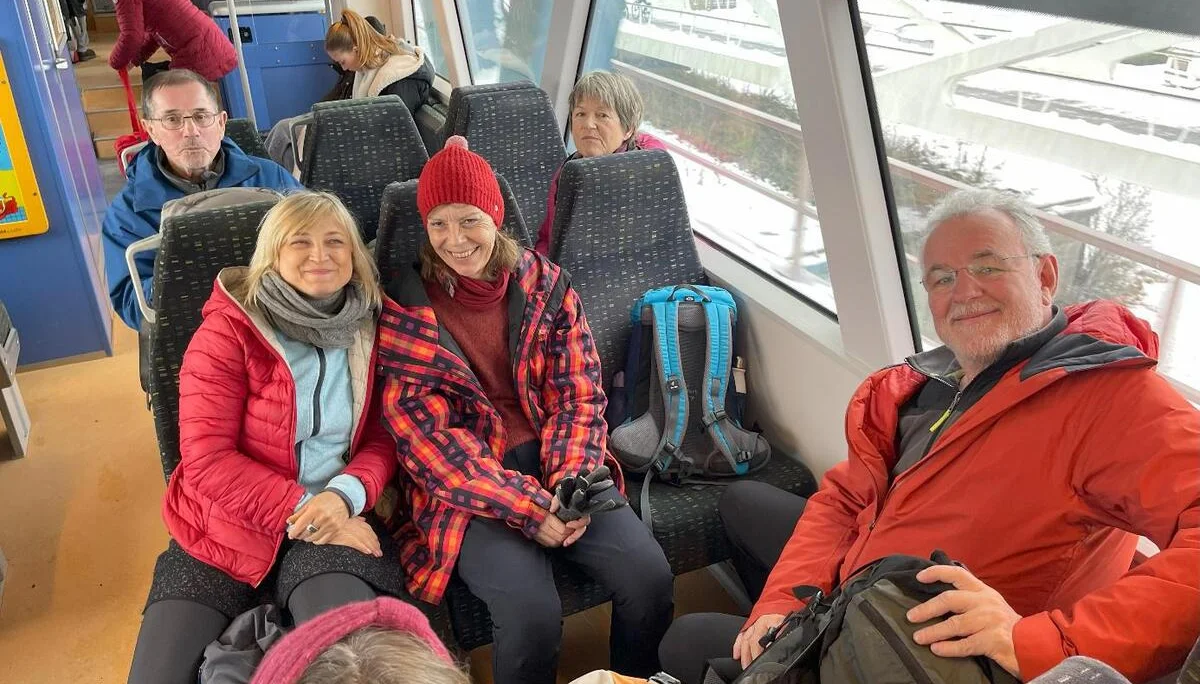 © DAV Fürth, Yoga-Gruppe; Fotograf: Burkhard Rott