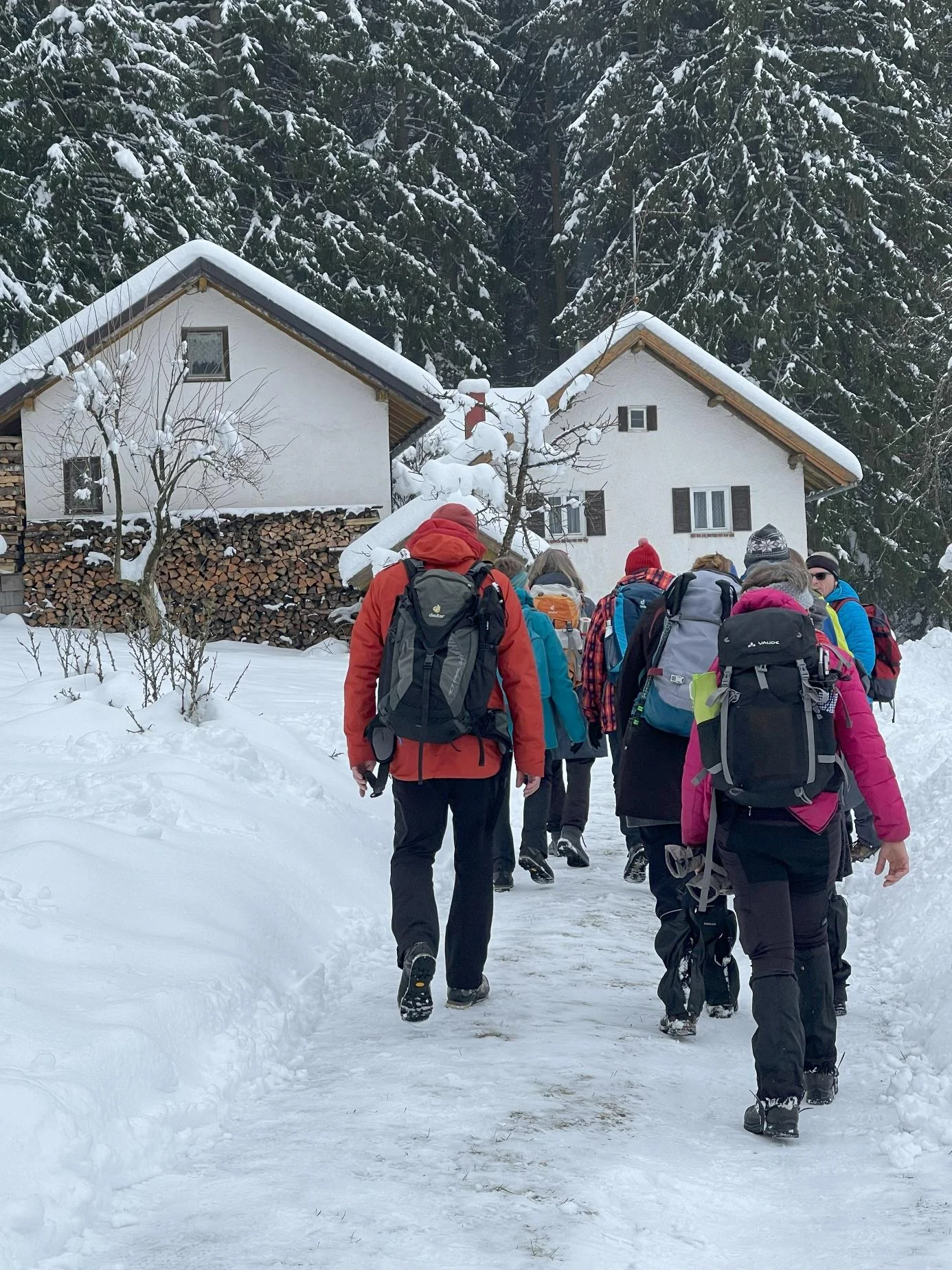 © DAV Fürth, Yoga-Gruppe; Fotograf: Burkhard Rott