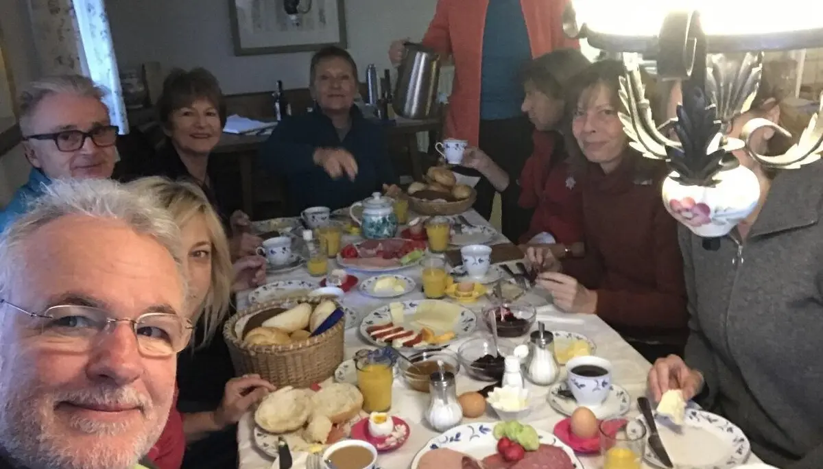 © DAV Fürth, Yoga-Gruppe; Fotograf: Burkhard Rott