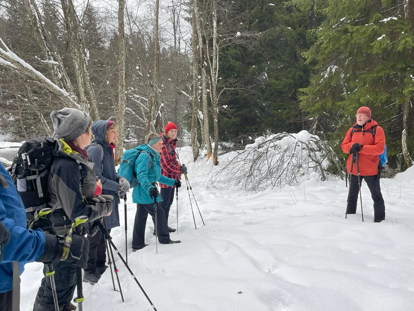 © DAV Fürth, Yoga-Gruppe; Fotograf: Burkhard Rott