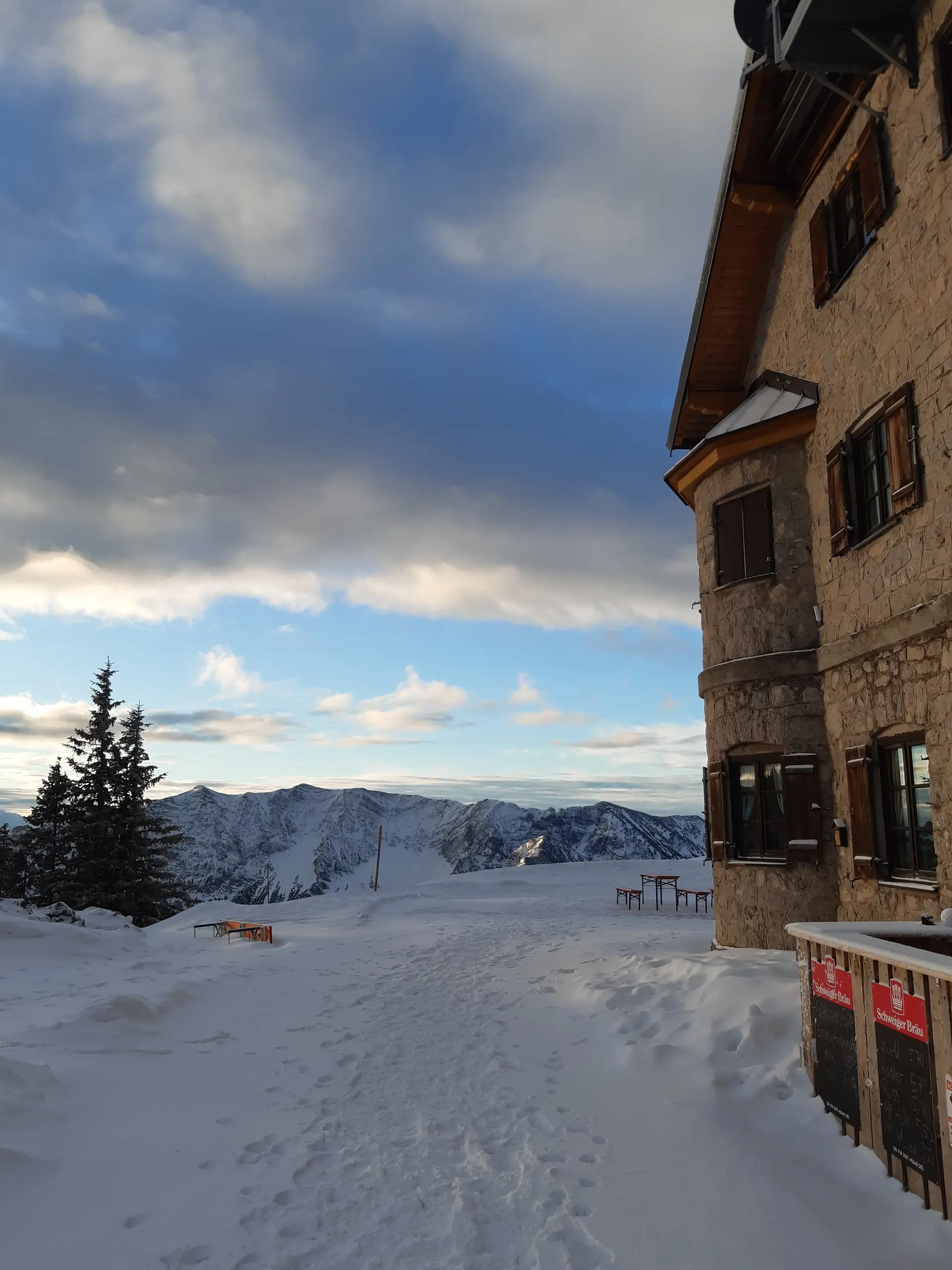 Rotwandhaus am Morgen | © DAV Fürth, FFF