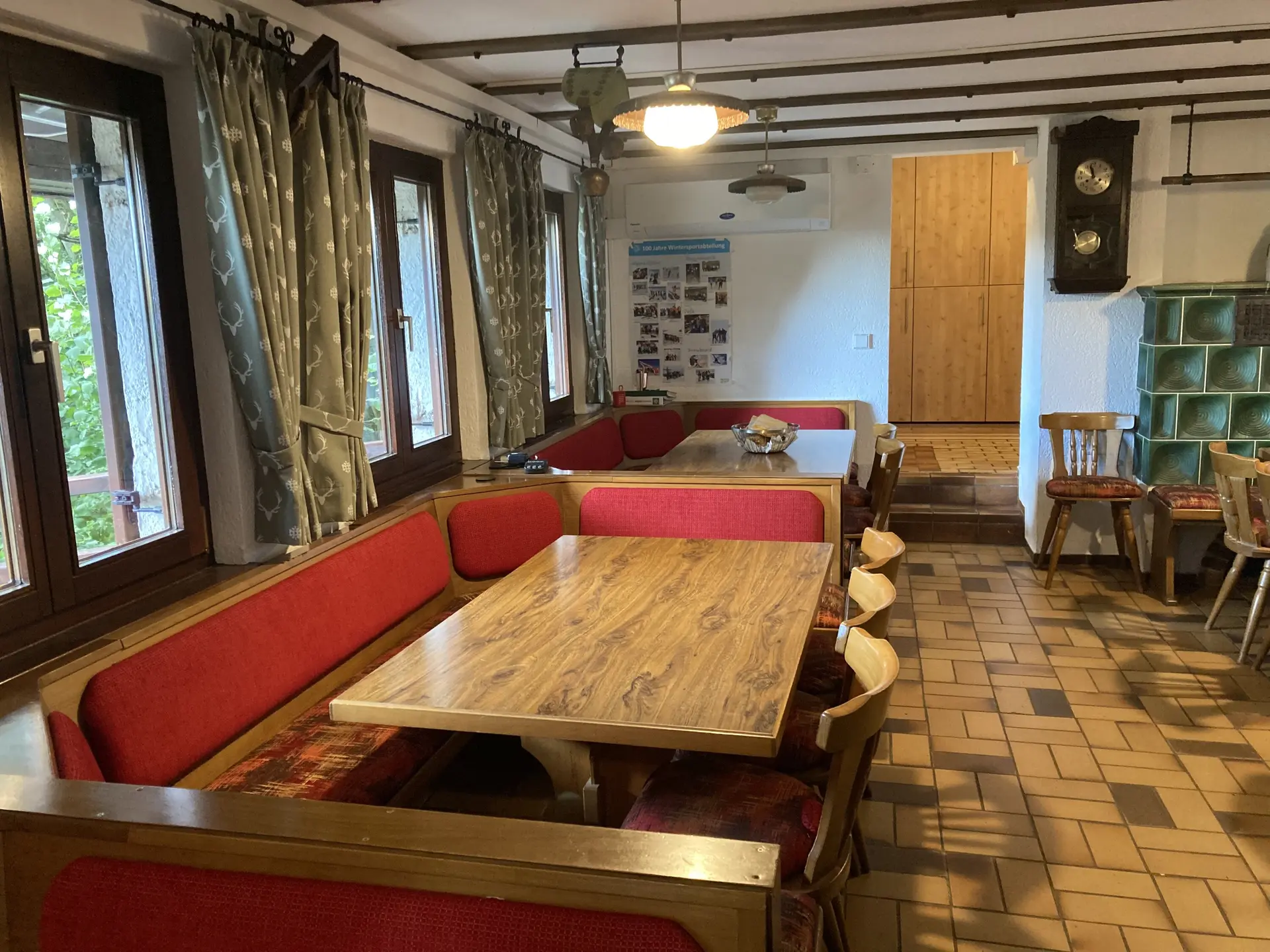 Fritz-Hasenschwanz-Hütte: Aufenthaltsraum | © DAV Fürth